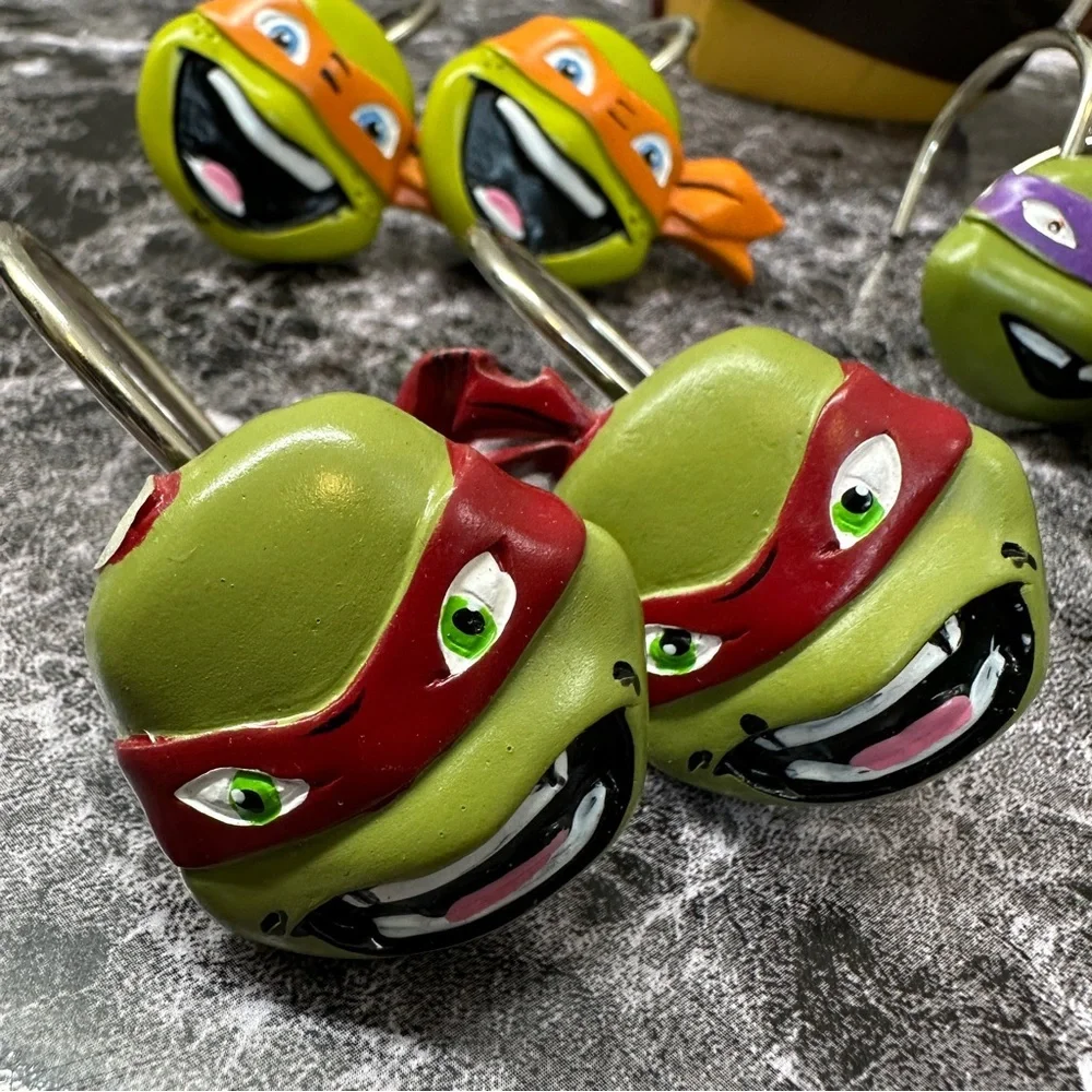 2014 TMNT Teenage Mutant Ninja Turtles Shower Curtain Hooks & Toothbrush Holder